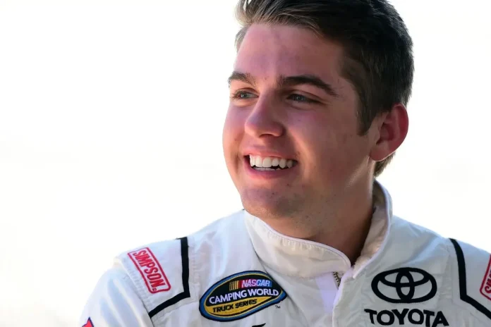 Noah Gragson Enjoys Offseason Fun in Las Vegas