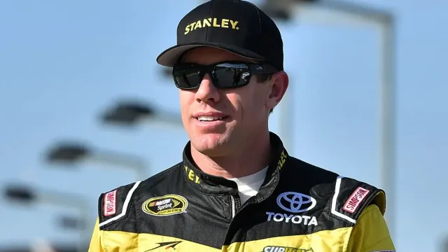 Carl Edwards Discloses His Personal Life