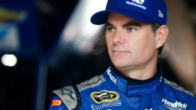 Jeff Gordon Makes an Unbelievable Return to Racing