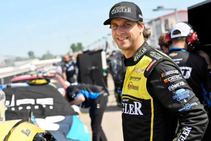 Josh Bilicki Welcomes Cole Michael Bilicki