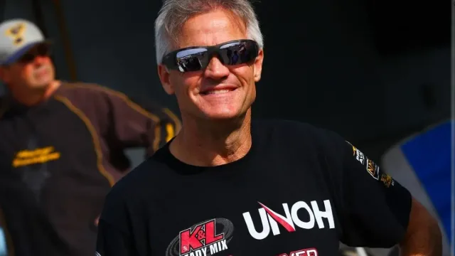 Kenny Wallace Slams Journalist
