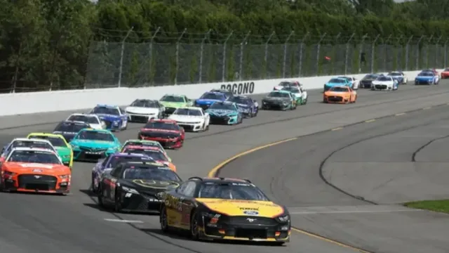 NASCAR Driver Who Won the First Daytona 500