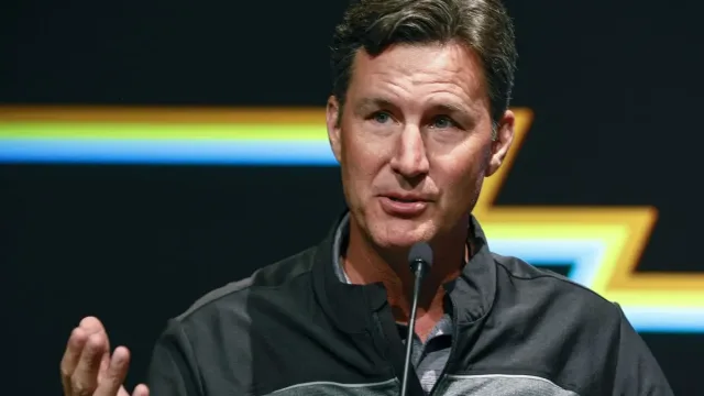 Fans Discuss Rick Allen's Post-NBC Future