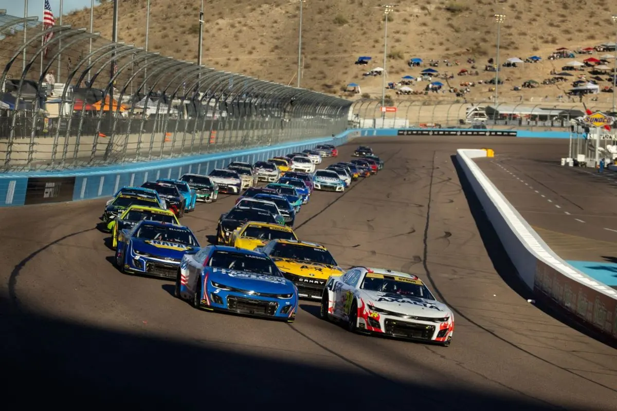 NASCAR Set to Shake up Phoenix Championship Race
