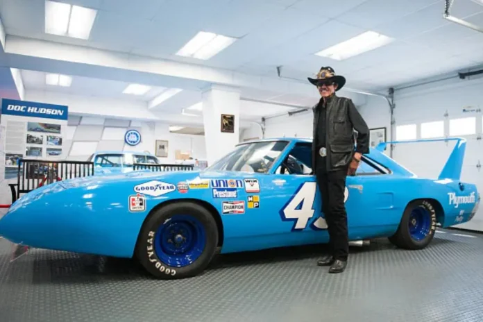 Richard Petty Brings Out His NASCAR Icon