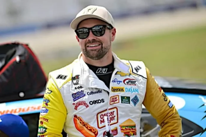 SUNNYD's Return with Ricky Stenhouse Jr.'s Team