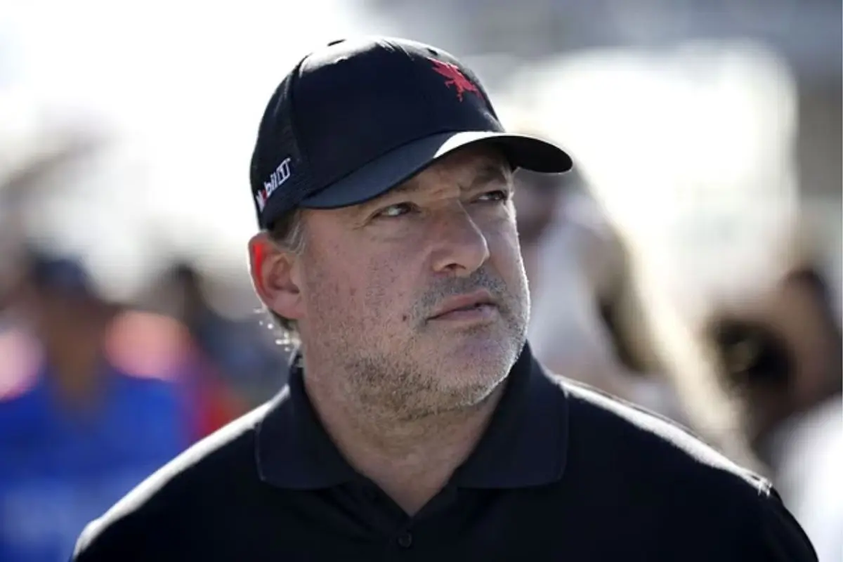 Tony Stewart's Near-Fatal Crash