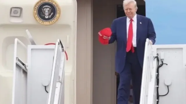 Donald Trump's Daytona 500 Entrance