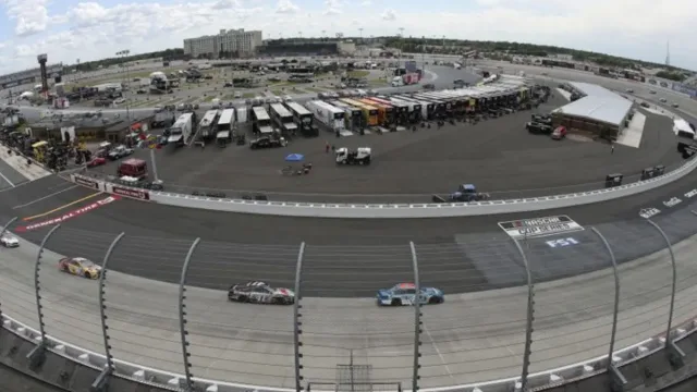 Dover's Monster Mile Breaks Tradition