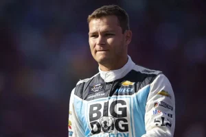 Daytona Disaster: Kris Wright’s Pit Road Blunder Sparks Chaos in Xfinity Opener