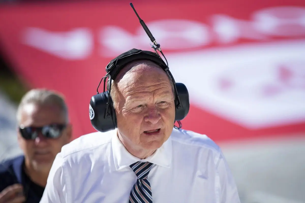 Larry Mcreynolds Signs Multi-Year Deal With FOX Sports