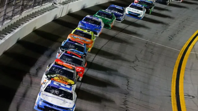 NASCAR United Rentals 300 Highlights