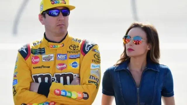Samantha Busch Uses Hilarious The Office Clip