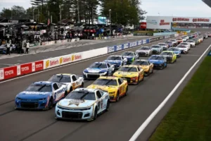 Florida’s Biggest NASCAR Party Kicks Off with Wild Tailgating and Rowdy Fans