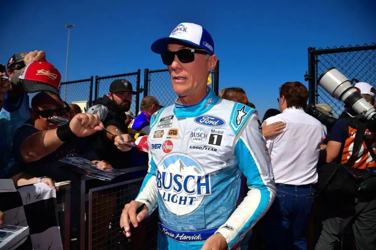 Dale Earnhardt Jr. Fans Target Kevin Harvick