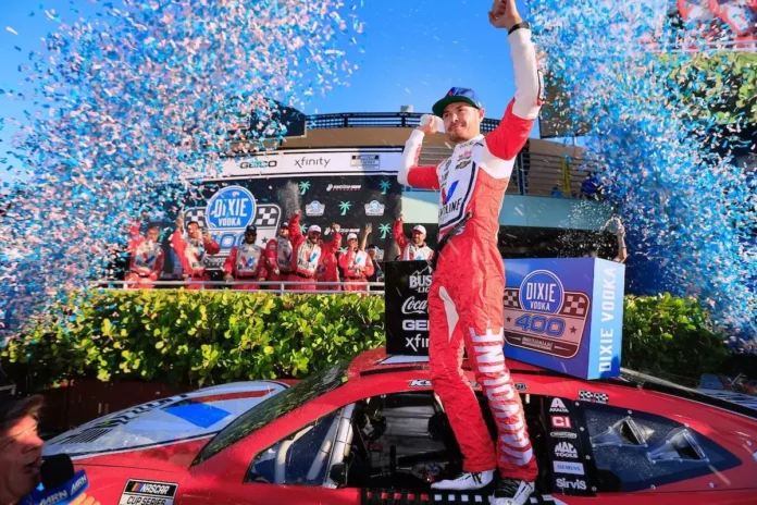 Kyle Larson Outshines Teammate in Homestead Win