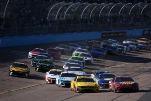 Straight Talk Wireless 400 Qualifying Order: Top Contenders Face Off in a Battle for Pole