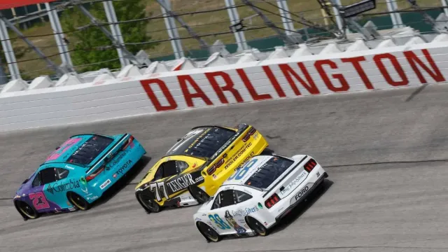 Darlington Raceway Qualifying Marathon