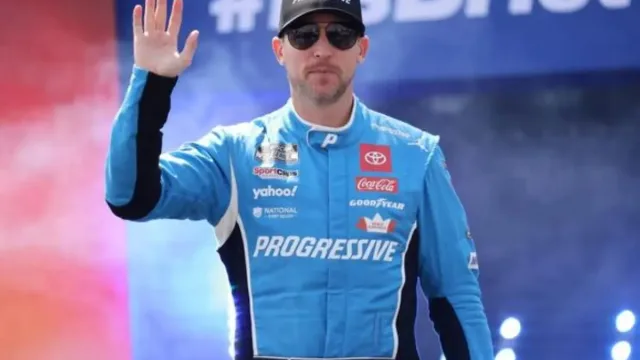 Denny Hamlin Defends Rookie Struggles