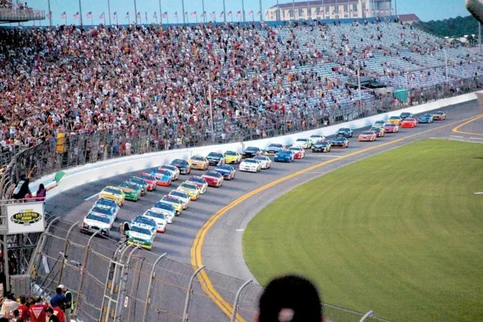 Iconic NASCAR Tracks to Visit