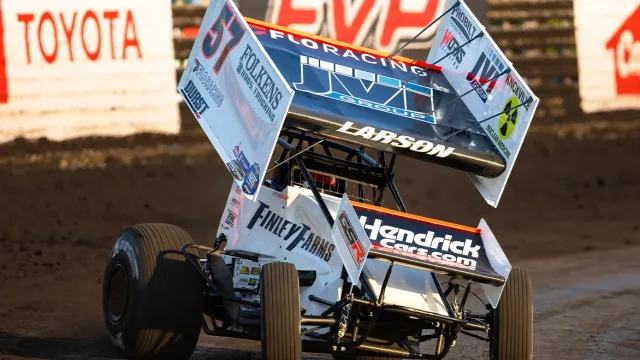 Kyle Larson's remarkable comeback in dirt racing