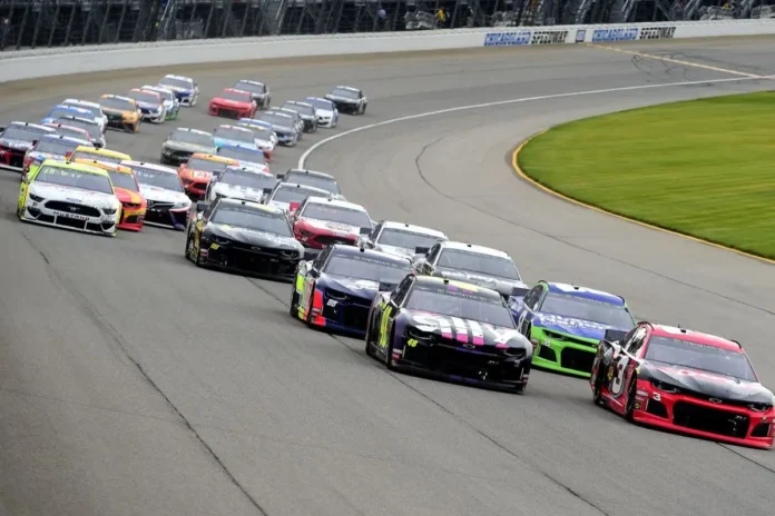 NASCAR Pulls Back on Chicago Street Race