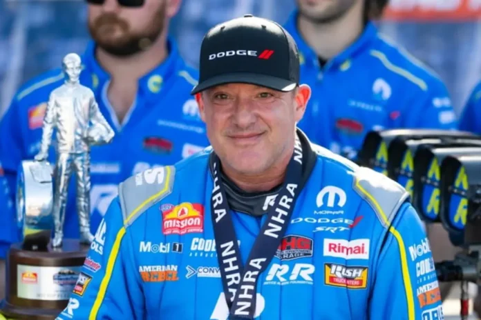 Tony Stewart Ready to Make NASCAR Return