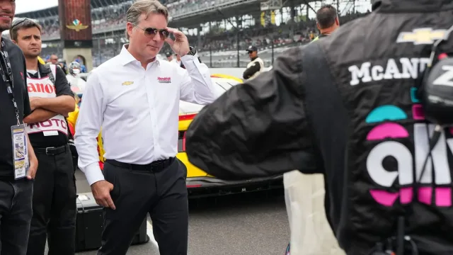 Jeff Gordon celebrates Hendrick Motorsports Daytona 500 milestone