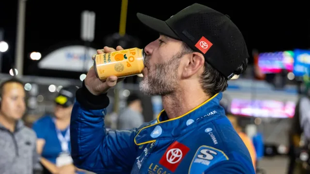 Jimmie Johnson celebrates 700th NASCAR Cup Series start at Charlotte