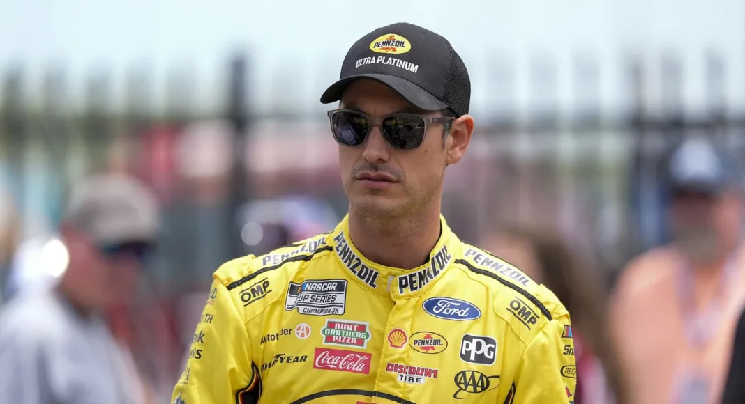 Joey Logano closing laps strategy at Coca-Cola 600