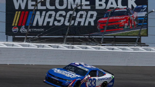 Kasey Kahne picks NASCAR Cup Series favorites at Texas