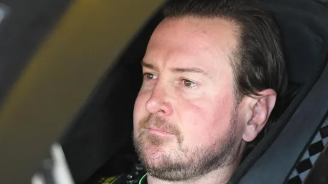 Kurt Busch supports Brexton Busch after Legends Car debut