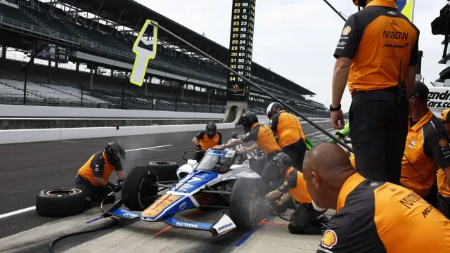 Kyle Larson adapting to IndyCar hybrid challenges at 2025 Indy 500