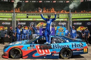 Kyle Larson Says Xfinity Series Is More Fun, Joins Hamlin in Criticizing NASCAR Cup Cars