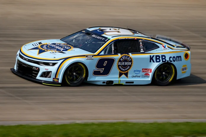 Chase Elliott advocates increased NASCAR horsepower for short tracks