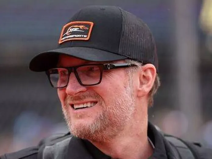 Dale Earnhardt Jr. becomes crew chief for Connor Zilisch at Pocono