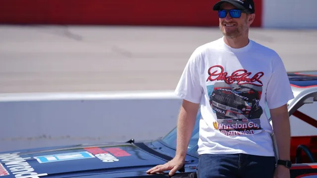 Dale Earnhardt Jr. crew chief debut