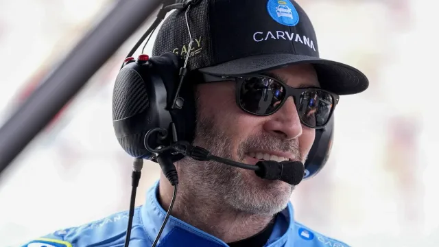 Jimmie Johnson signs with WME to expand Legacy Motor Club business