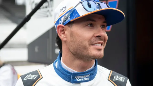 Kyle Larson prepares for NASCAR Cup race in Mexico City