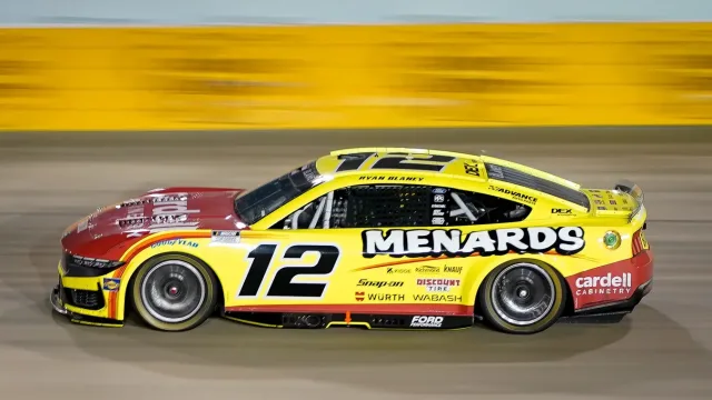 Ryan Blaney calls for Chicagoland Speedway return