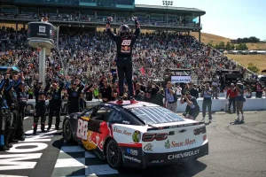 2025 Sonoma Fan Poll Results: Shane van Gisbergen Wins, Audience Divided