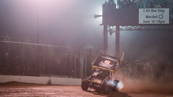 Kyle Larson High Limit Racing crash