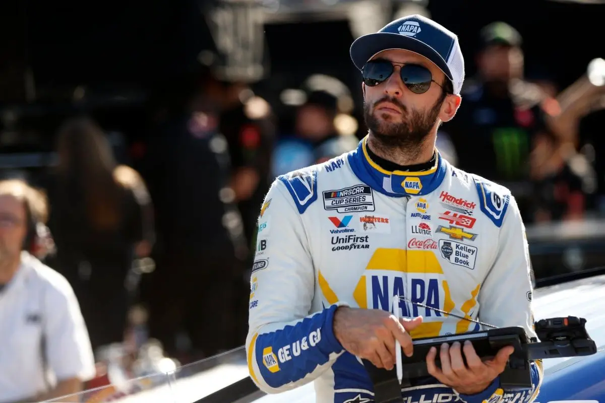Chase Elliott's Fierce Warning Sends Shockwaves Through NASCAR Garage