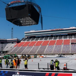 Chase Elliott invites MLB fans: Historic Braves vs. Reds game to rock Bristol’s NASCAR stage