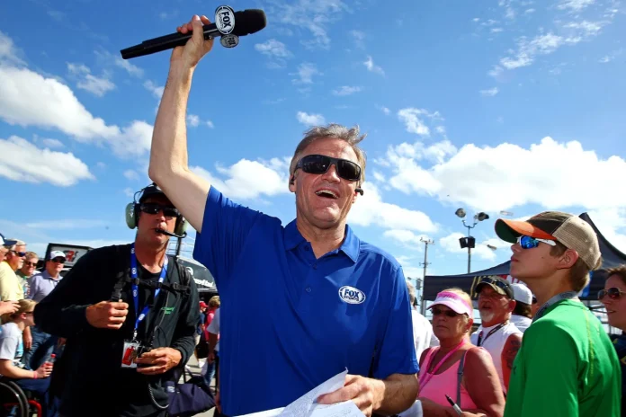 Kenny Wallace on NASCAR fan criticism