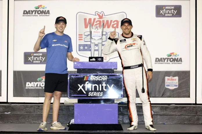 Kevin Harvick praises Connor Zilisch