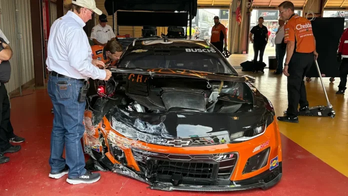 Kyle Busch backup car Iowa crash
