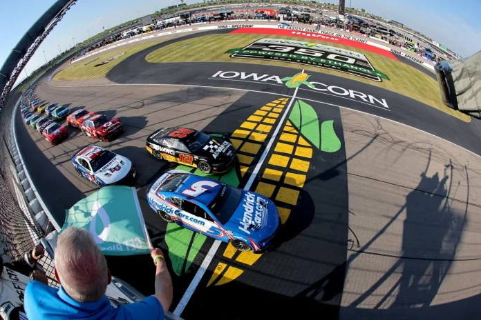 NASCAR Cup Series Iowa starting lineup