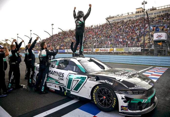 Ricky Stenhouse Jr. Watkins Glen passes