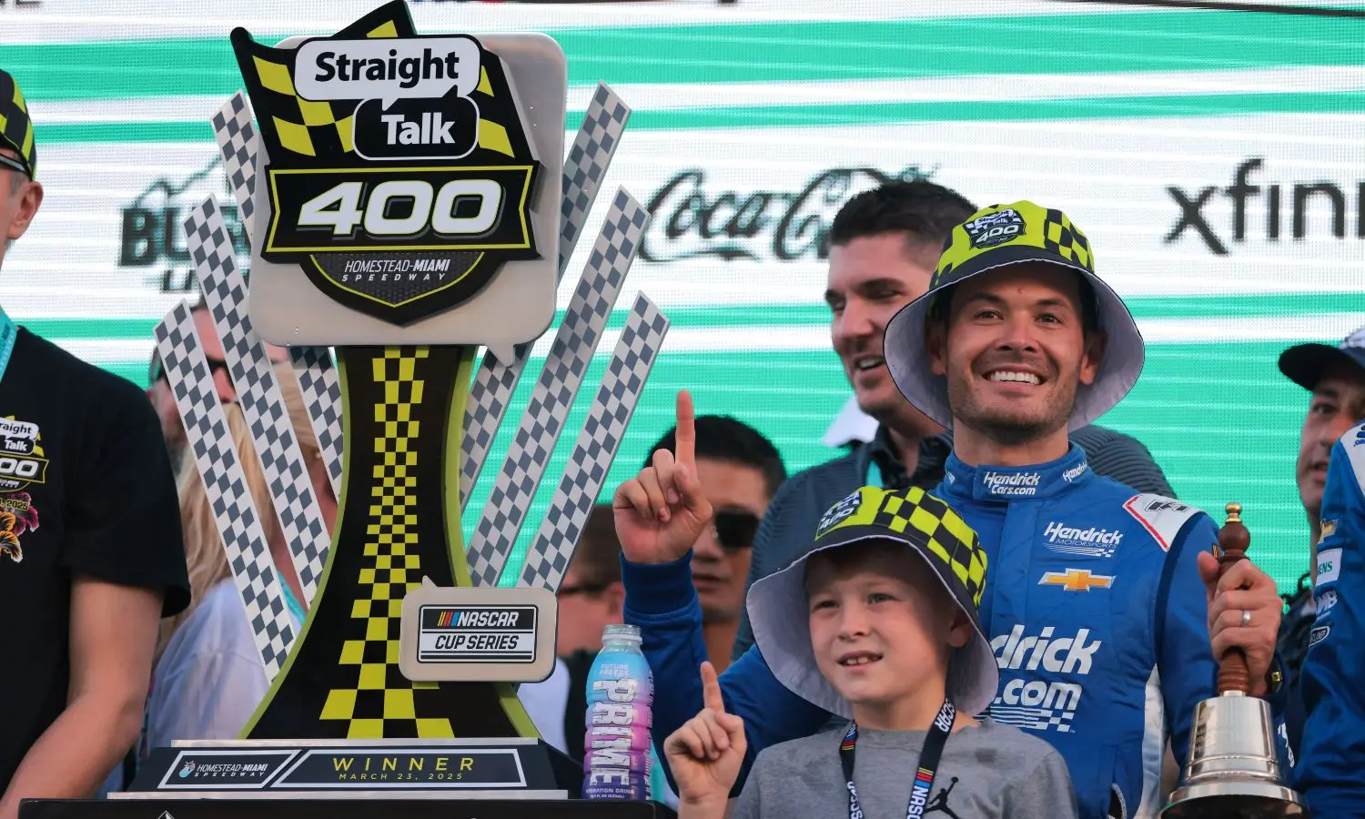 Straight Talk Wireless 400